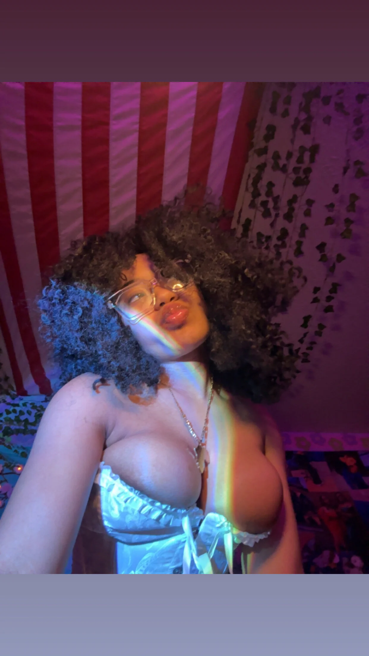 XXX Porn Photo of Nude lifeoftt_19xx 472