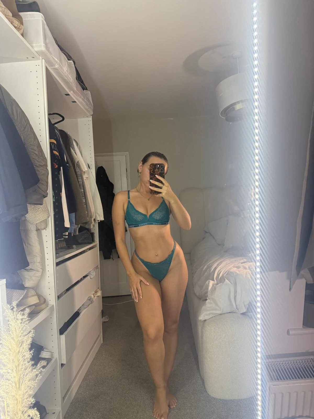 XXX Porn Photo of Nude KayleeBella 1