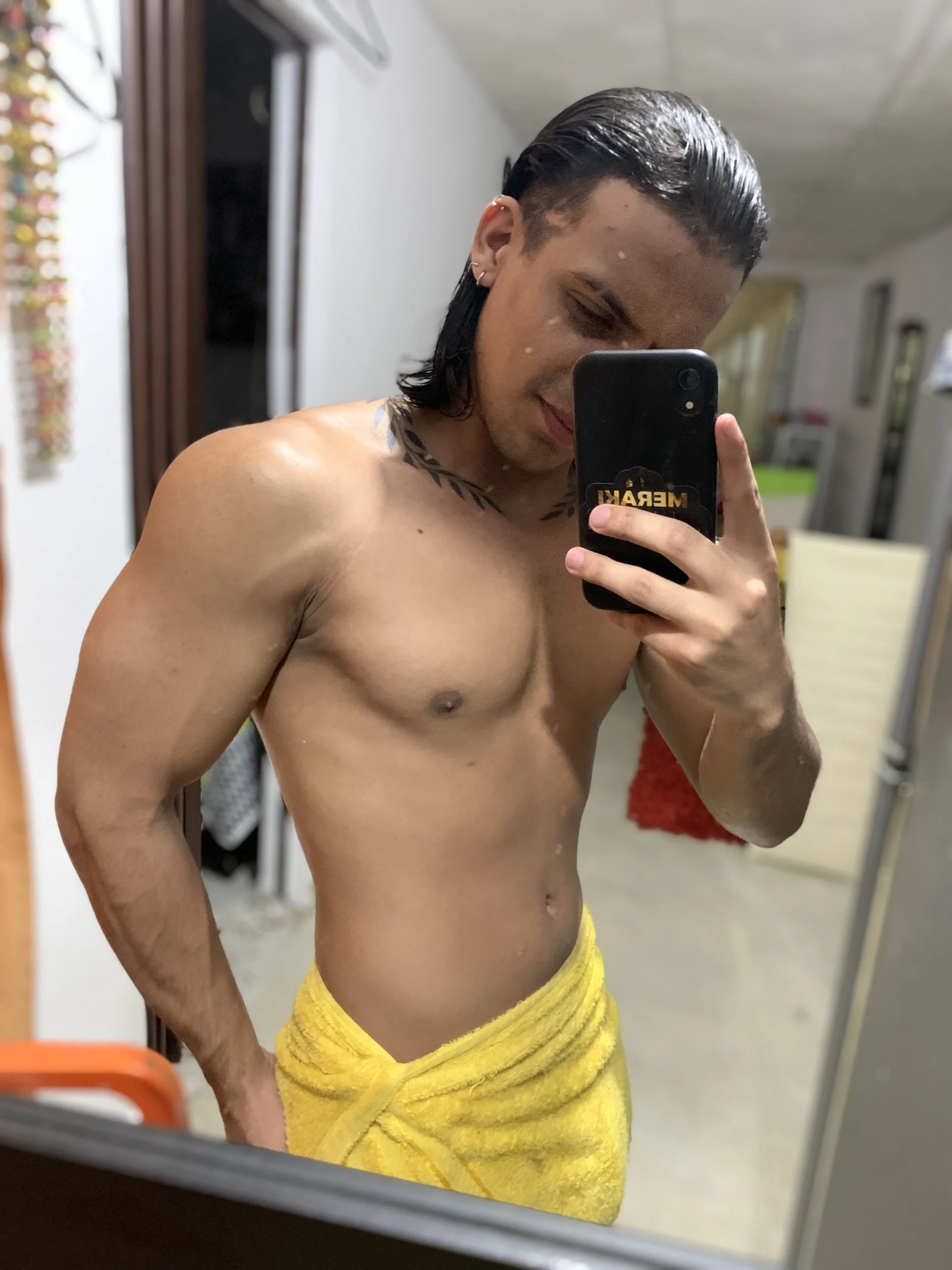 XXX Porn Photo of Nude Thomas_Wayne 1