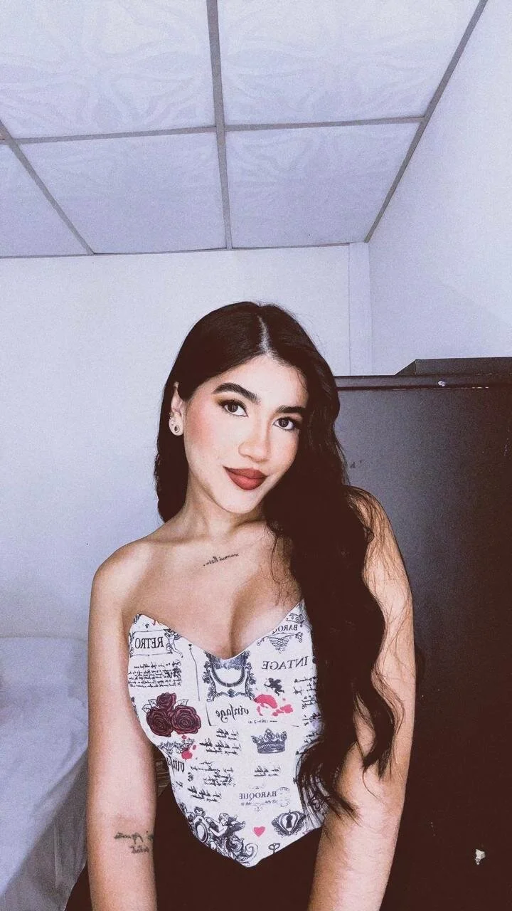 XXX Porn Photo of Nude IvyGrabes 2