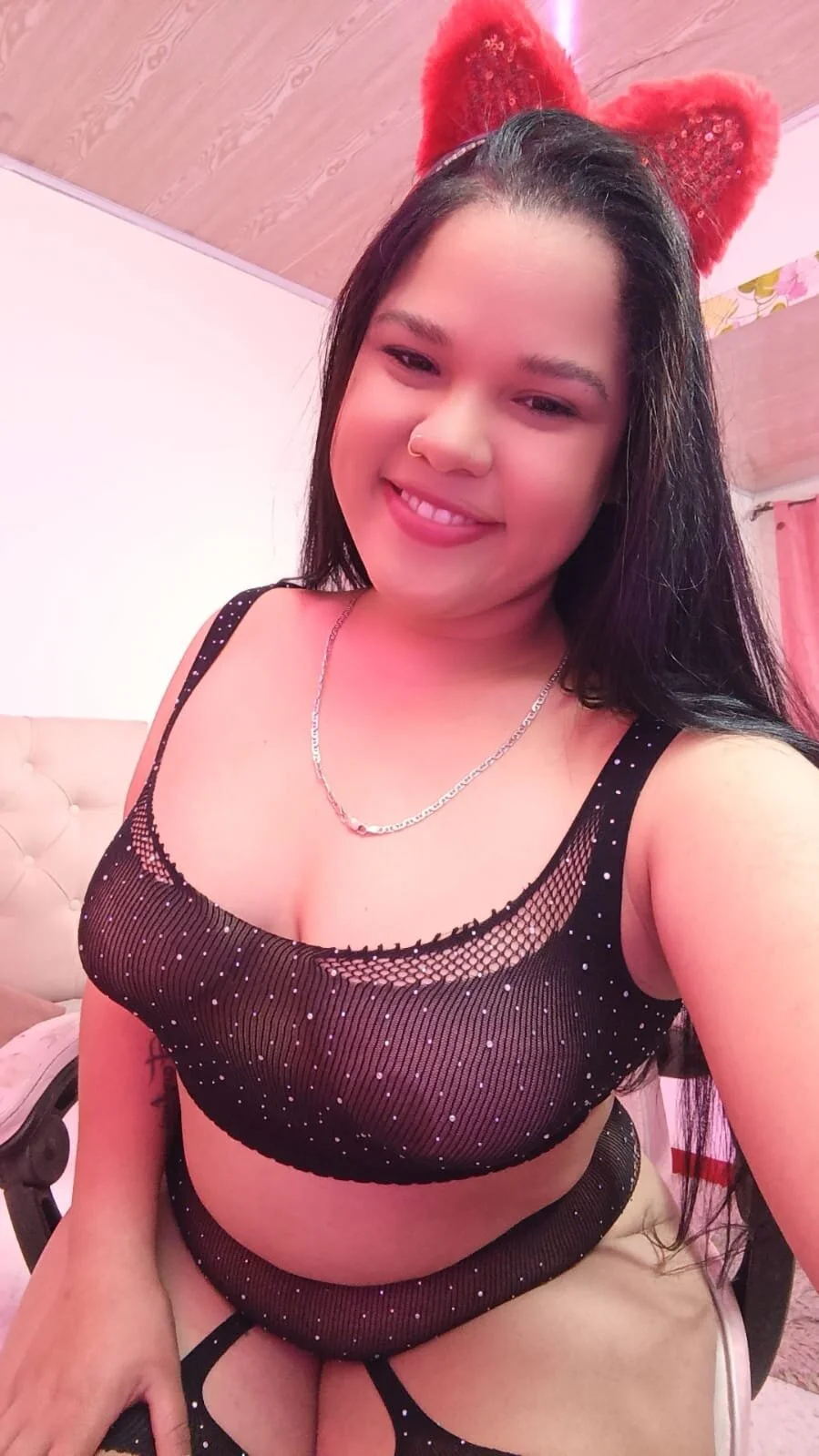 XXX Porn Photo of Nude Kesha_rosse_ 5