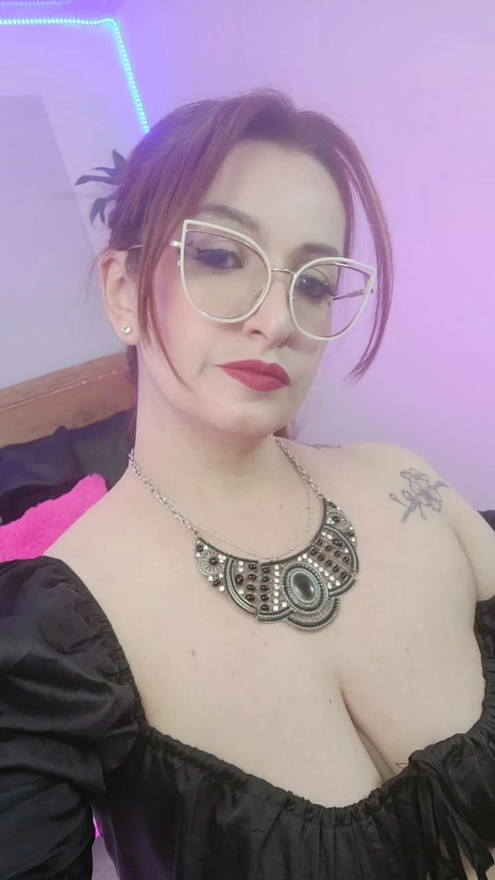 XXX Porn Photo of Nude helenas_fantasy 4