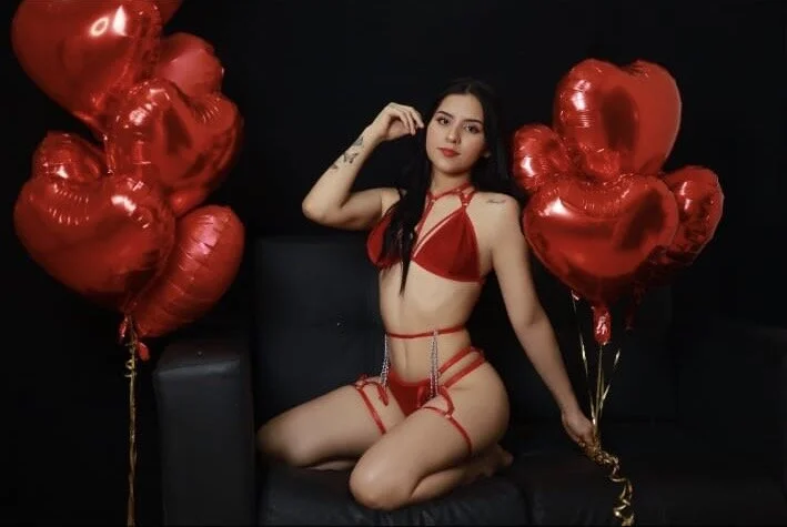 XXX Porn Photo of Nude Trixie_pop 8