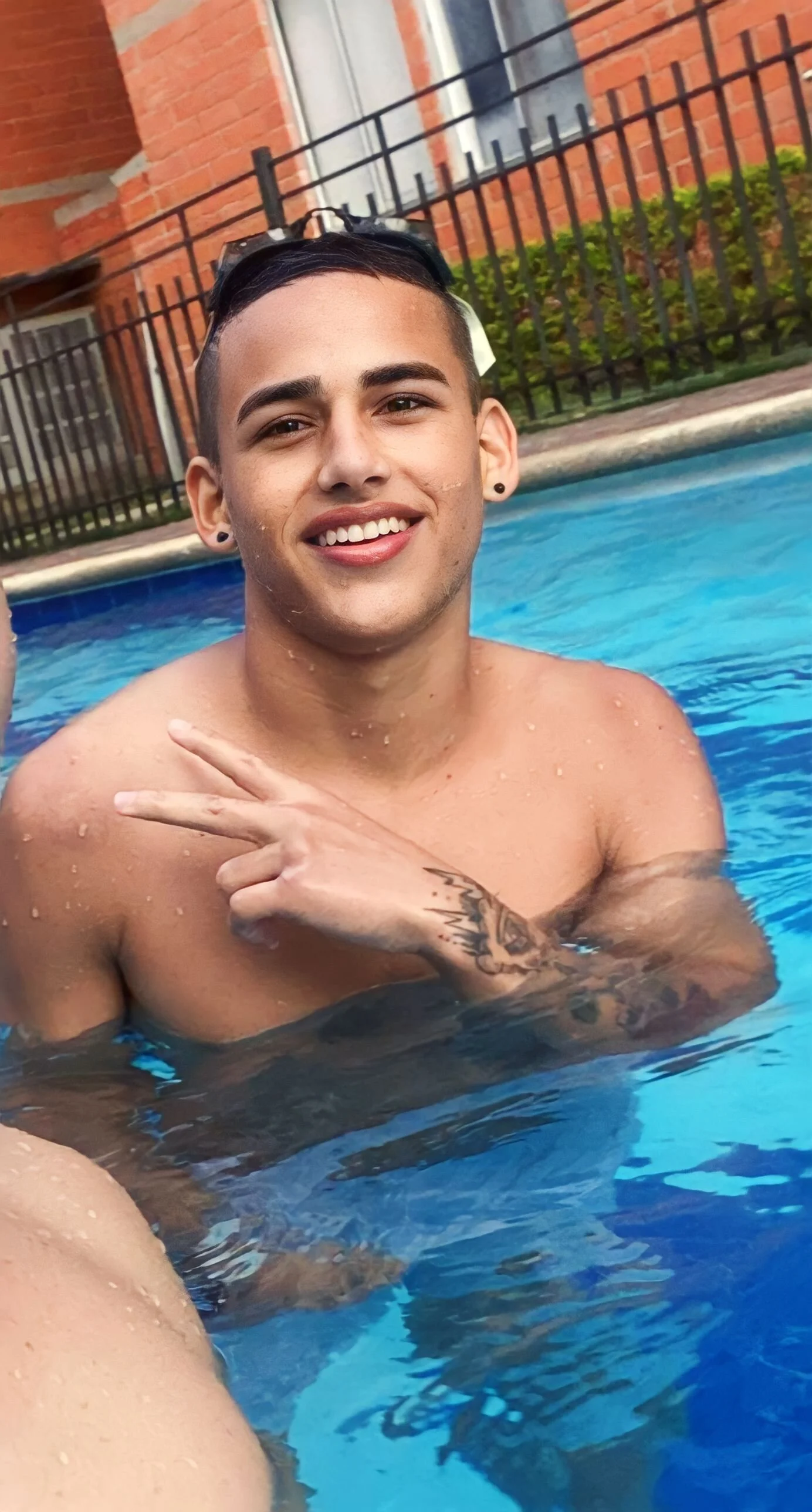 XXX Porn Photo of Nude Latino_Junge 16