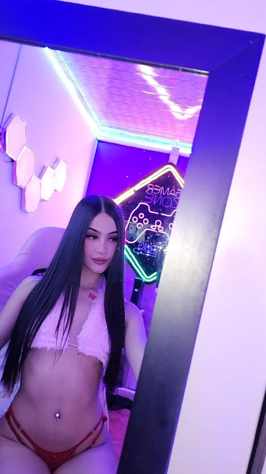XXX Porn Photo of Nude Celeste_moretti_ 8