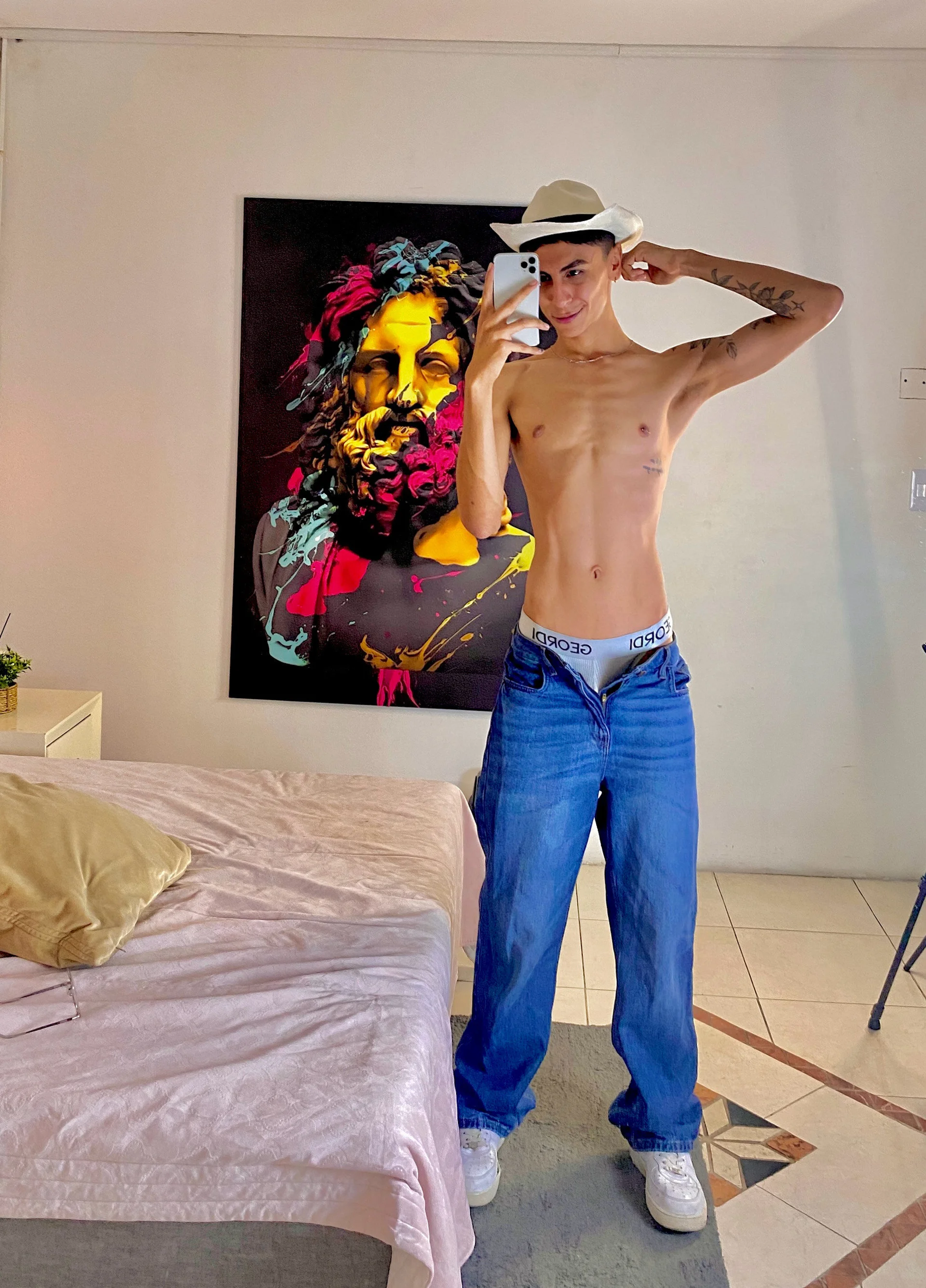 XXX Porn Photo of Nude Gio_carangi 1