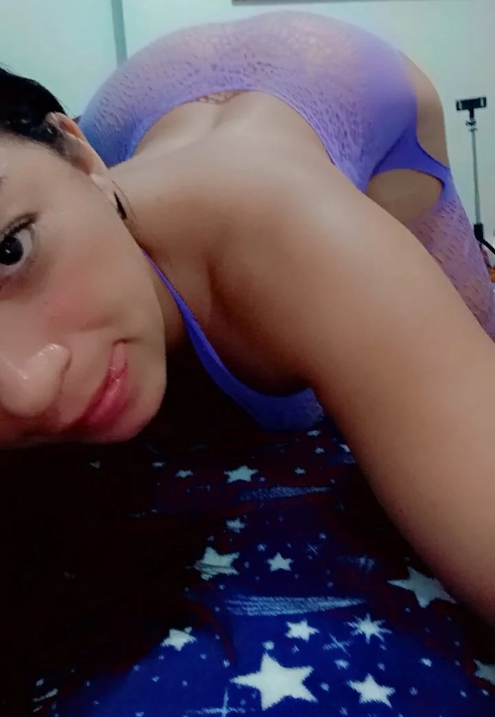 XXX Porn Photo of Nude princess_Curves 3