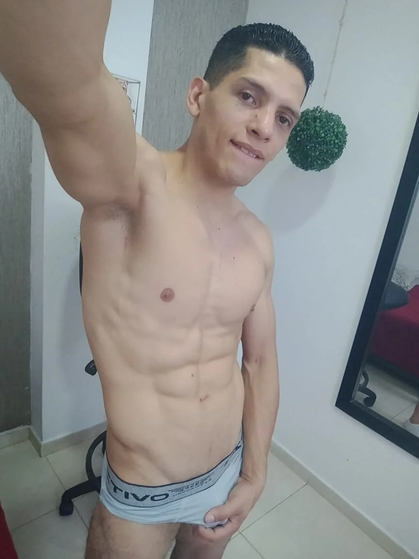 XXX Porn Photo of Nude Steven_x94 9