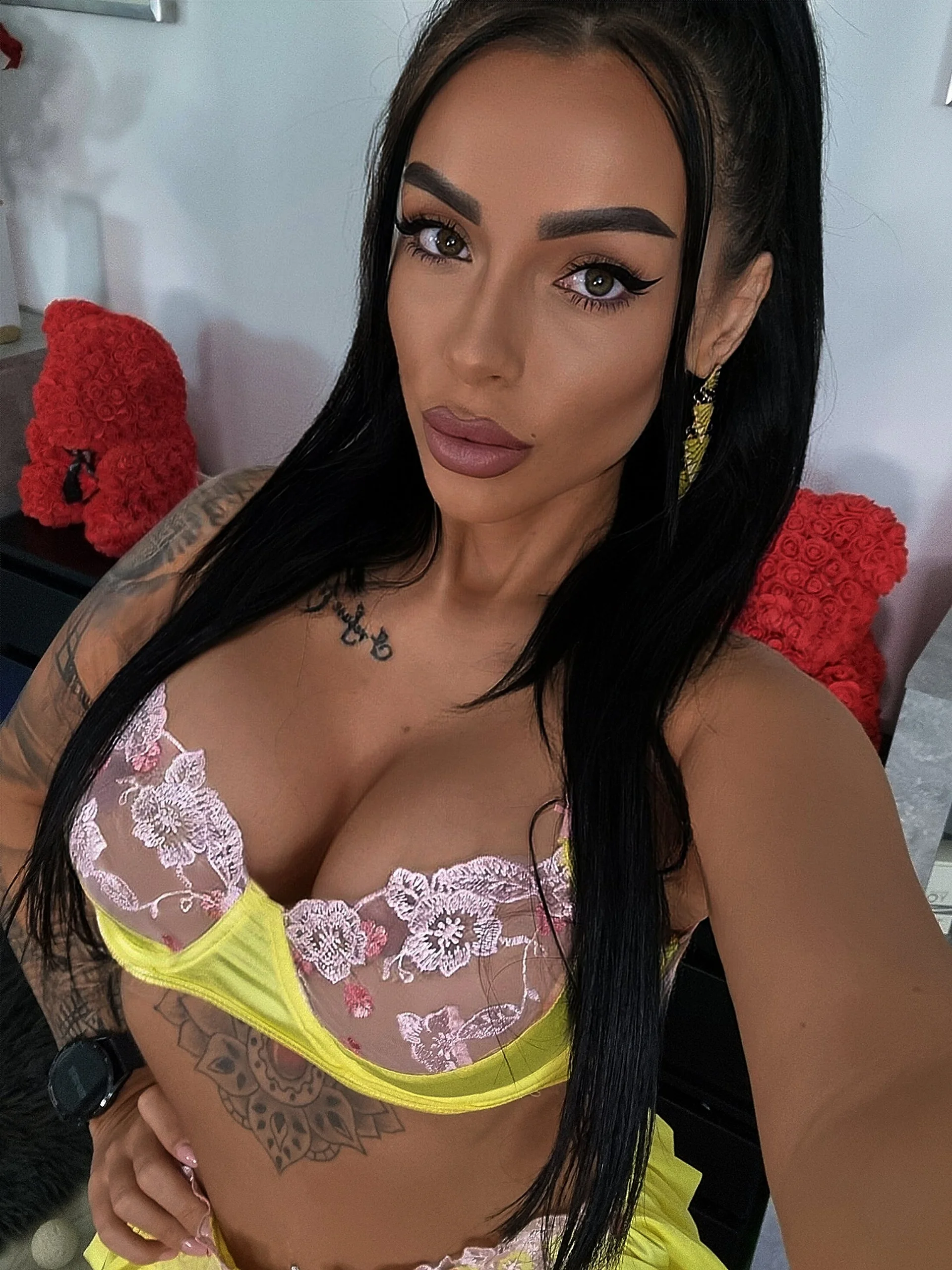 XXX Porn Photo of Nude Iammazeekiin30 18