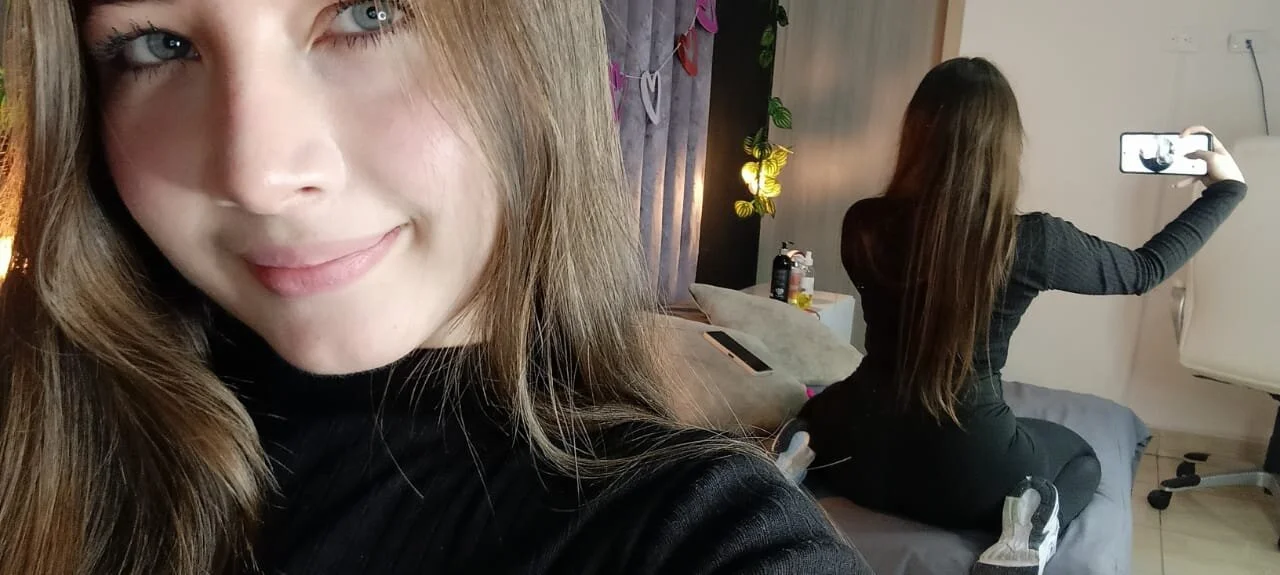 XXX Porn Photo of Nude Dahlia_Rousse 13