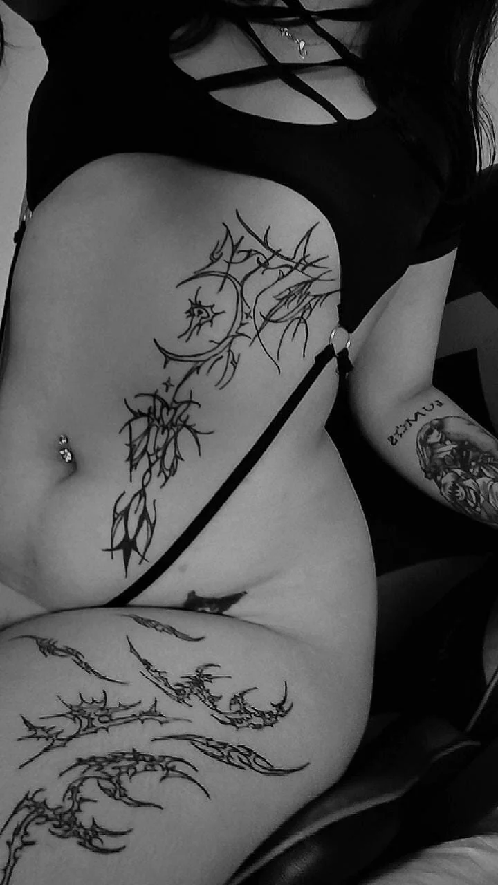 XXX Porn Photo of Nude Melody_Black_ 34
