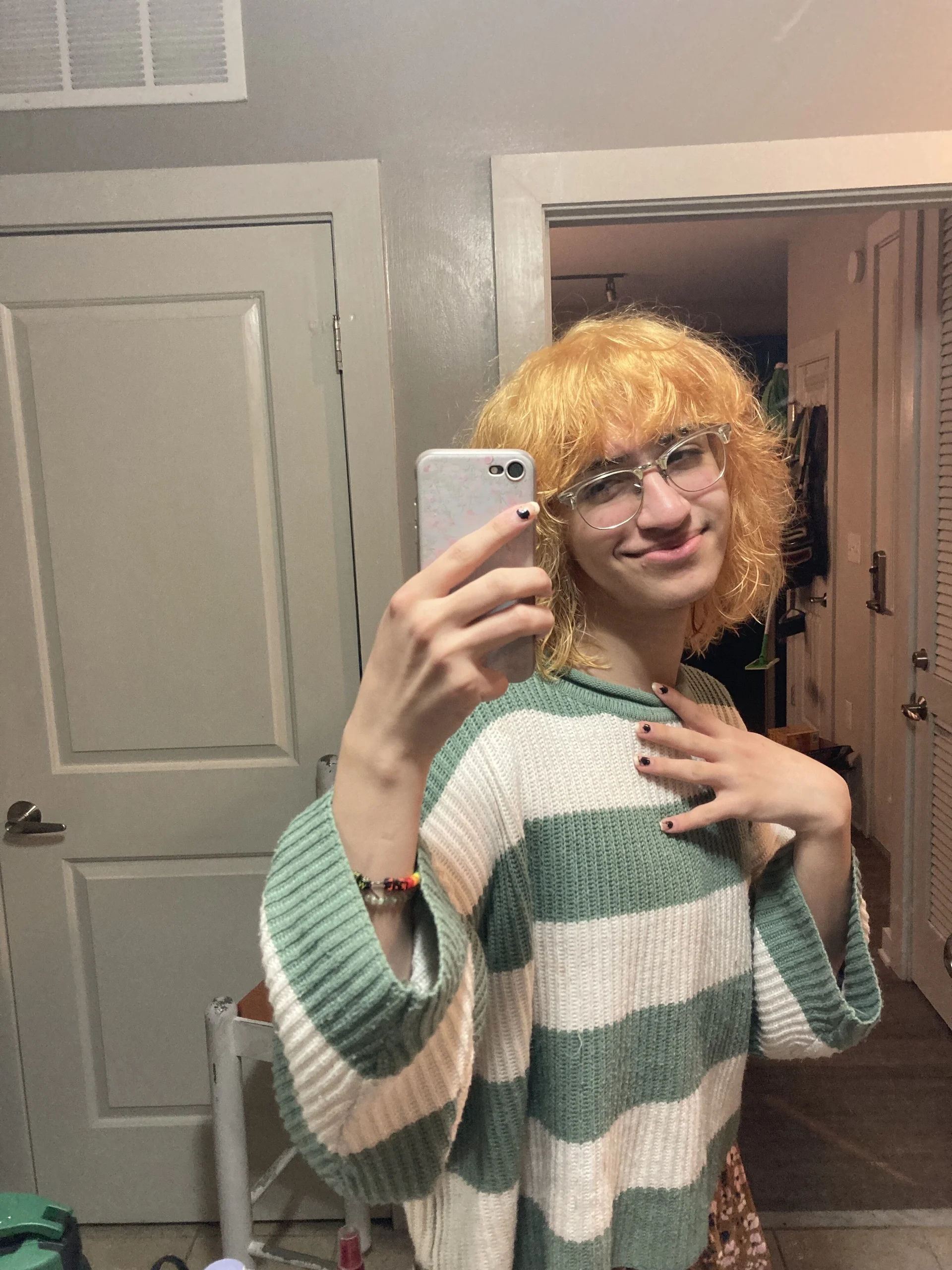 XXX Porn Photo of Nude minervamidnite 3
