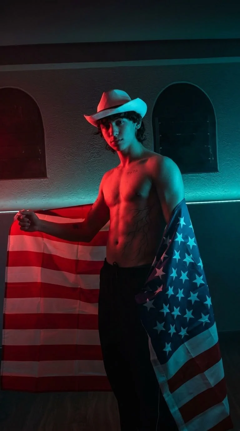XXX Porn Photo of Nude Tyler_durten 24