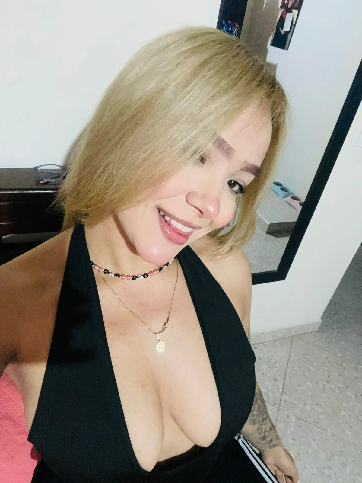 XXX Porn Photo of Nude frehia_dimou 15