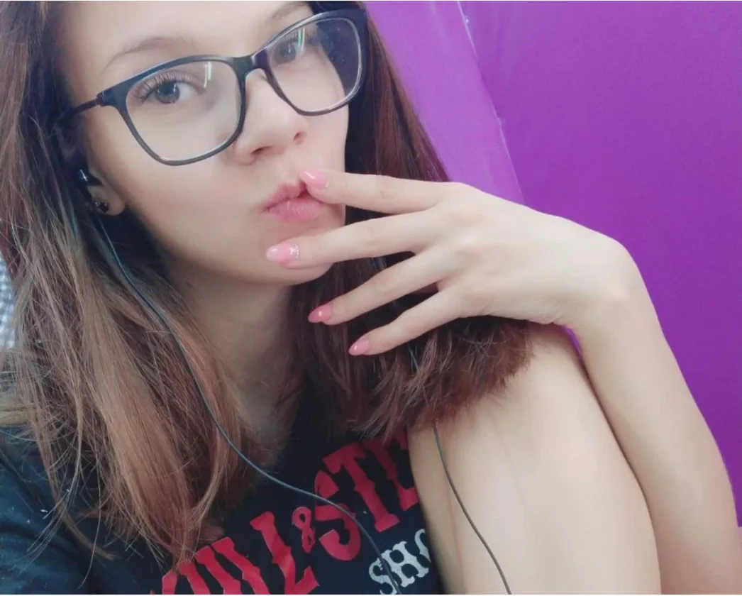 XXX Porn Photo of Nude MollyLollipop 12