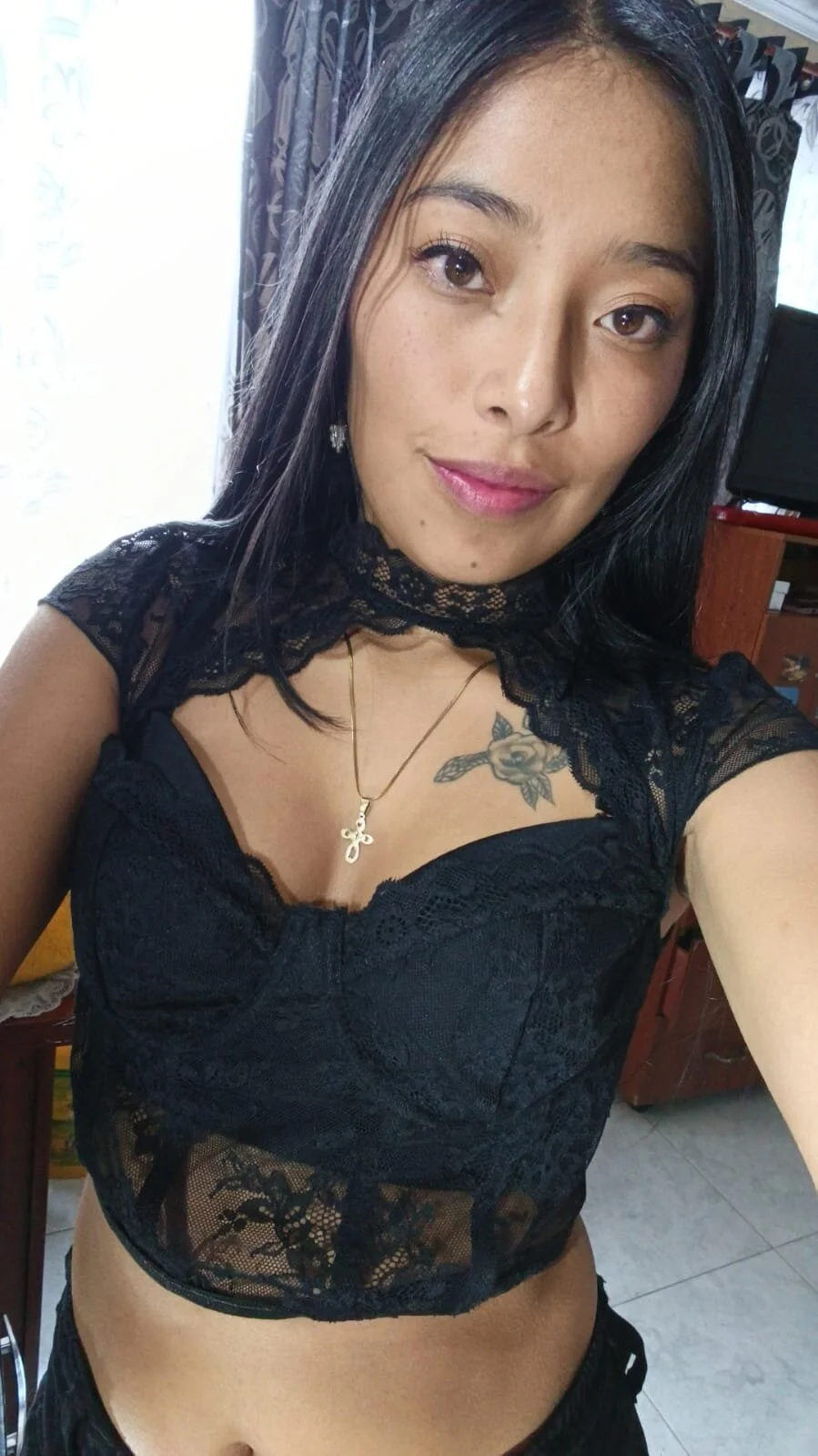 XXX Porn Photo of Nude Charllot_wish 2