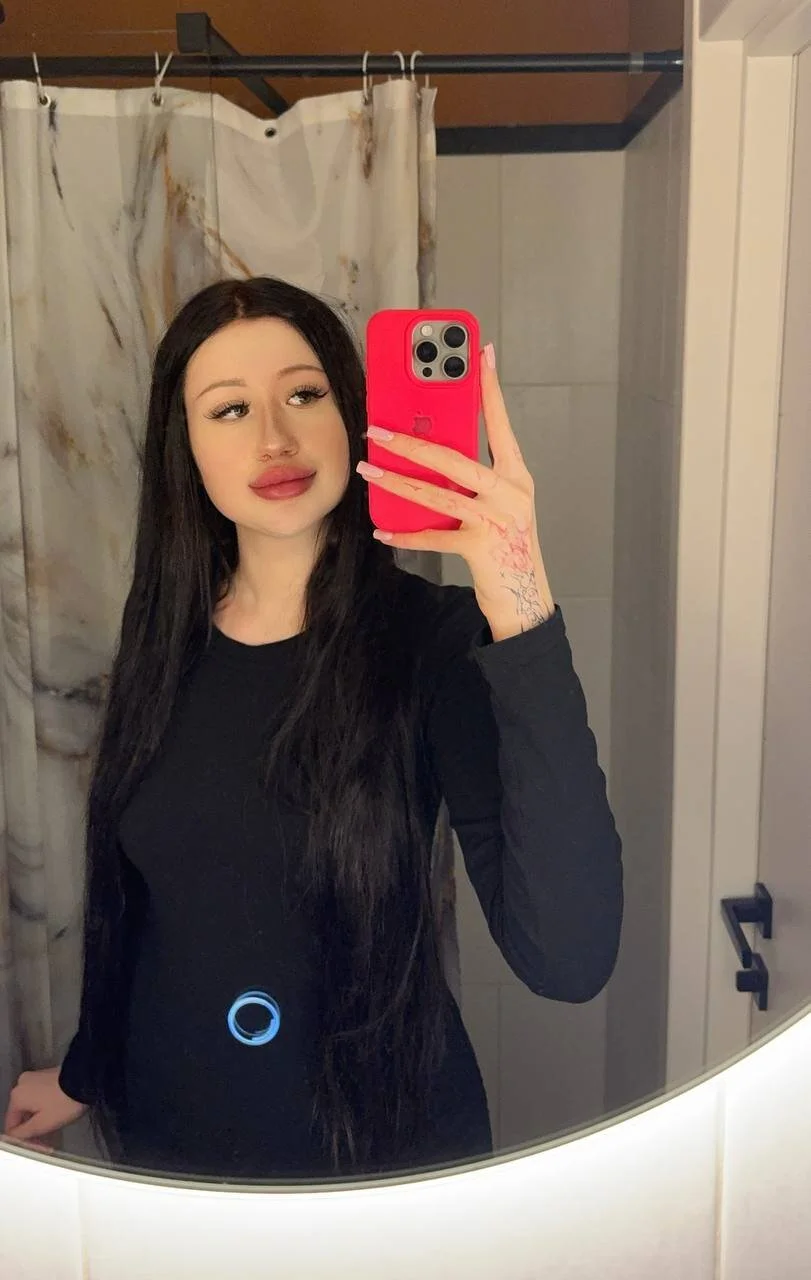XXX Porn Photo of Nude SabrinaMur_ 1