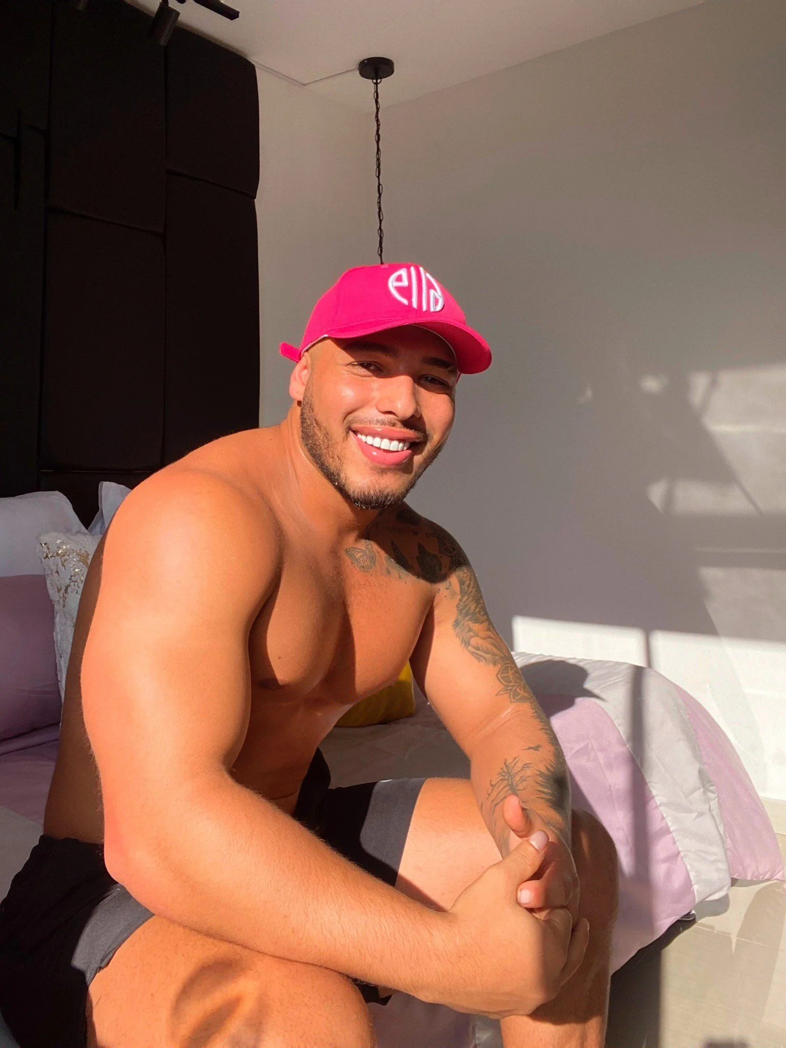 XXX Porn Photo of Nude cameron_brent 5