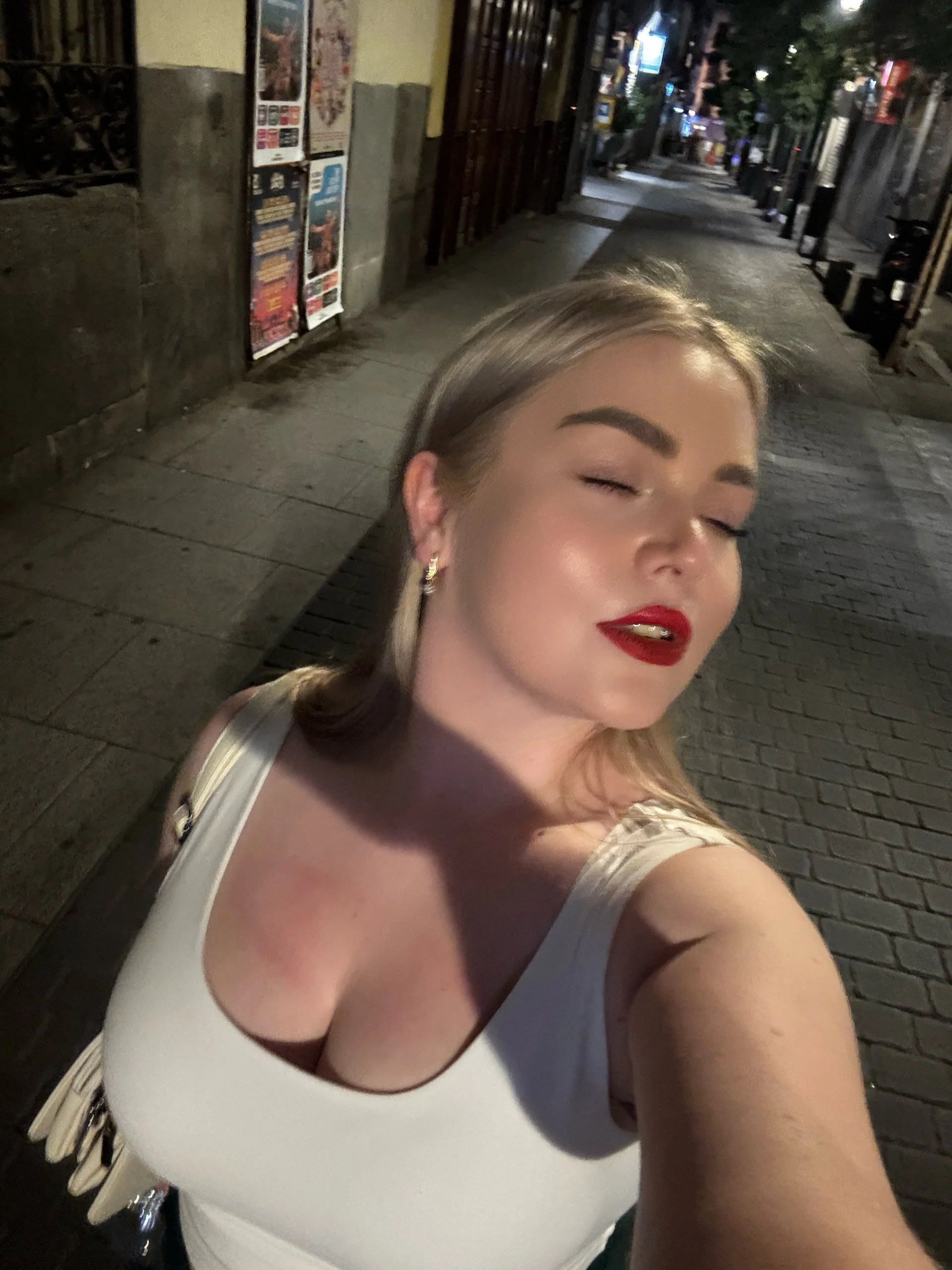 XXX Porn Photo of Nude April_Vancee 26