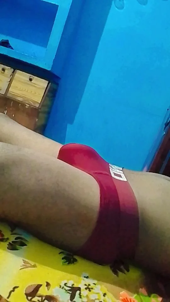 XXX Porn Photo of Nude its_yonish 5