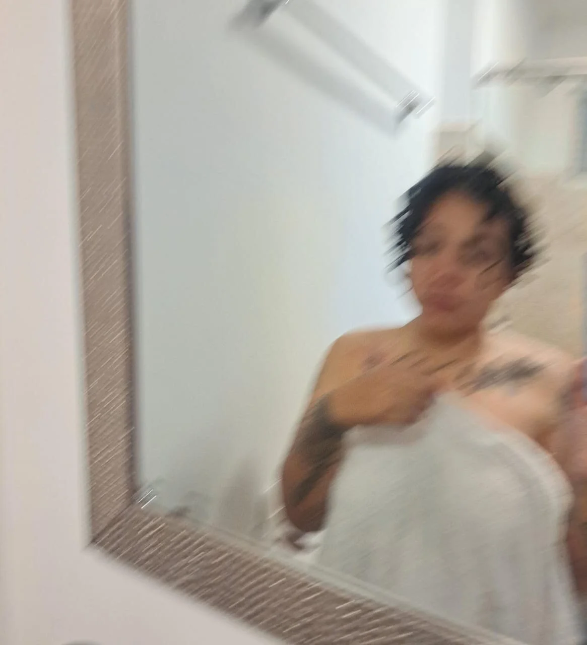 XXX Porn Photo of Nude Alexxxholy 5