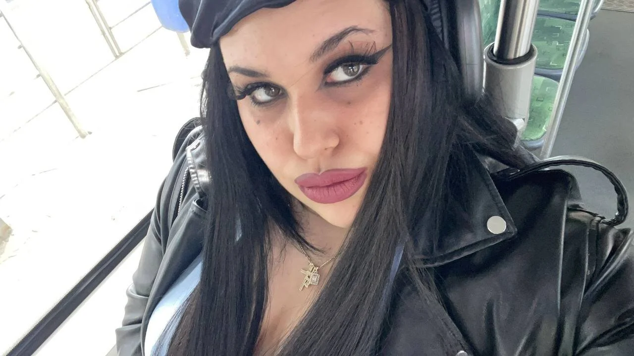 XXX Porn Photo of Nude NaomiJasminX 3