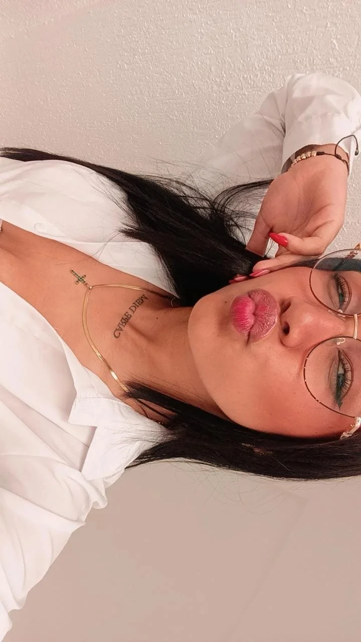 XXX Porn Photo of Nude coraline_vera 15