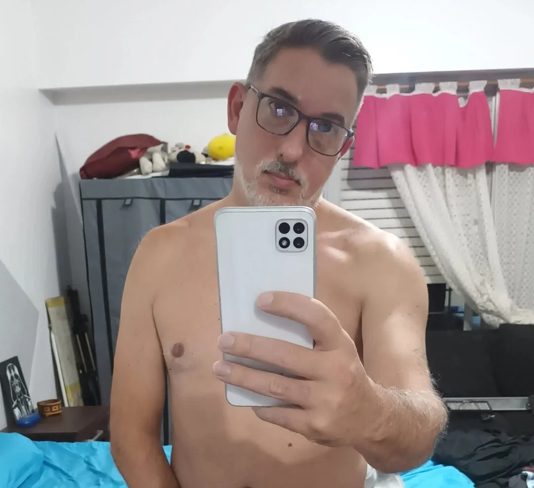 XXX Porn Photo of Nude Sexyguycumming 6