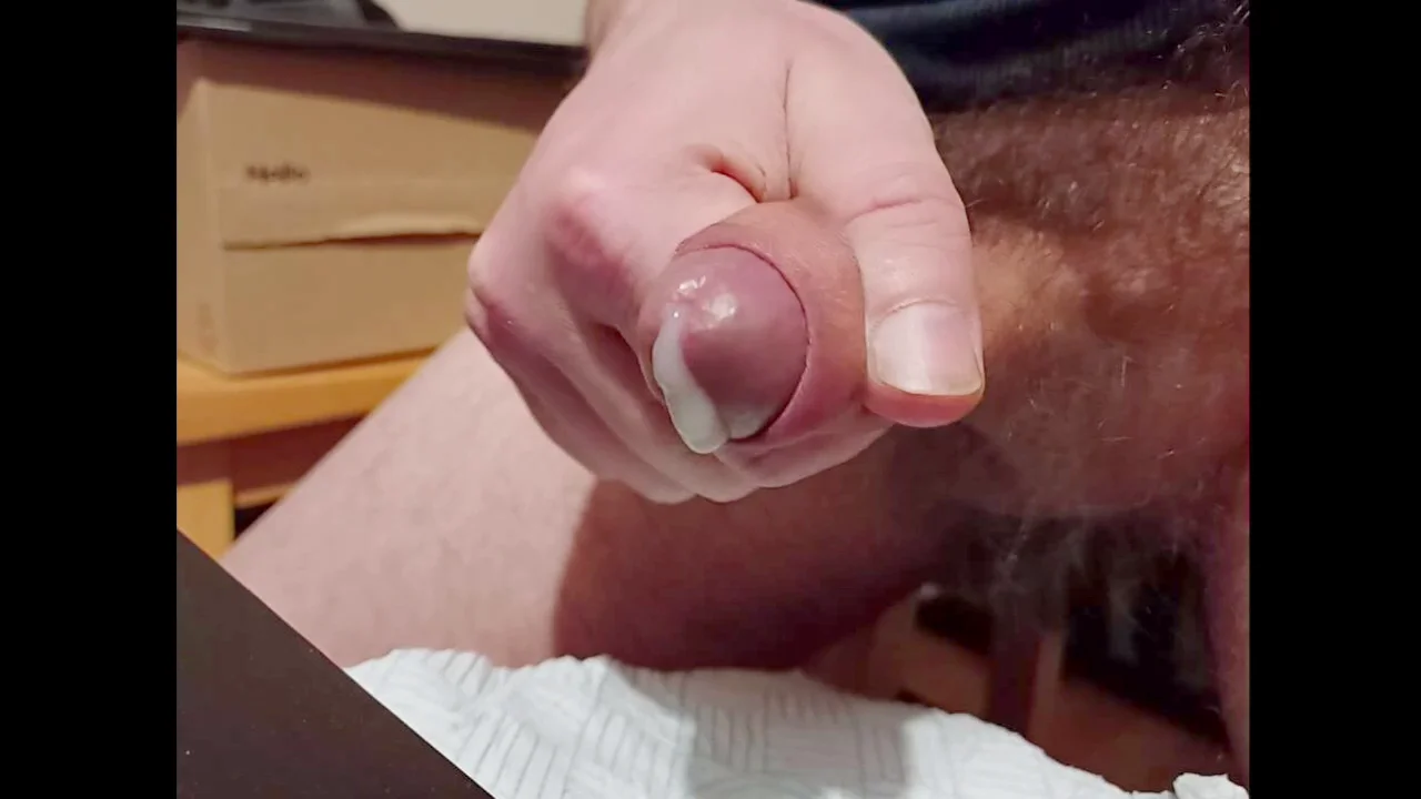XXX Porn Photo of Nude hairyuncut00 8