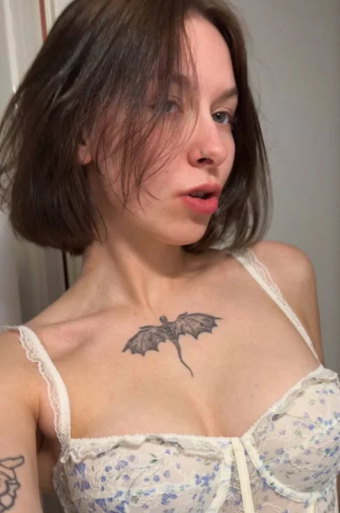 XXX Porn Photo of Nude JuicyErika 3