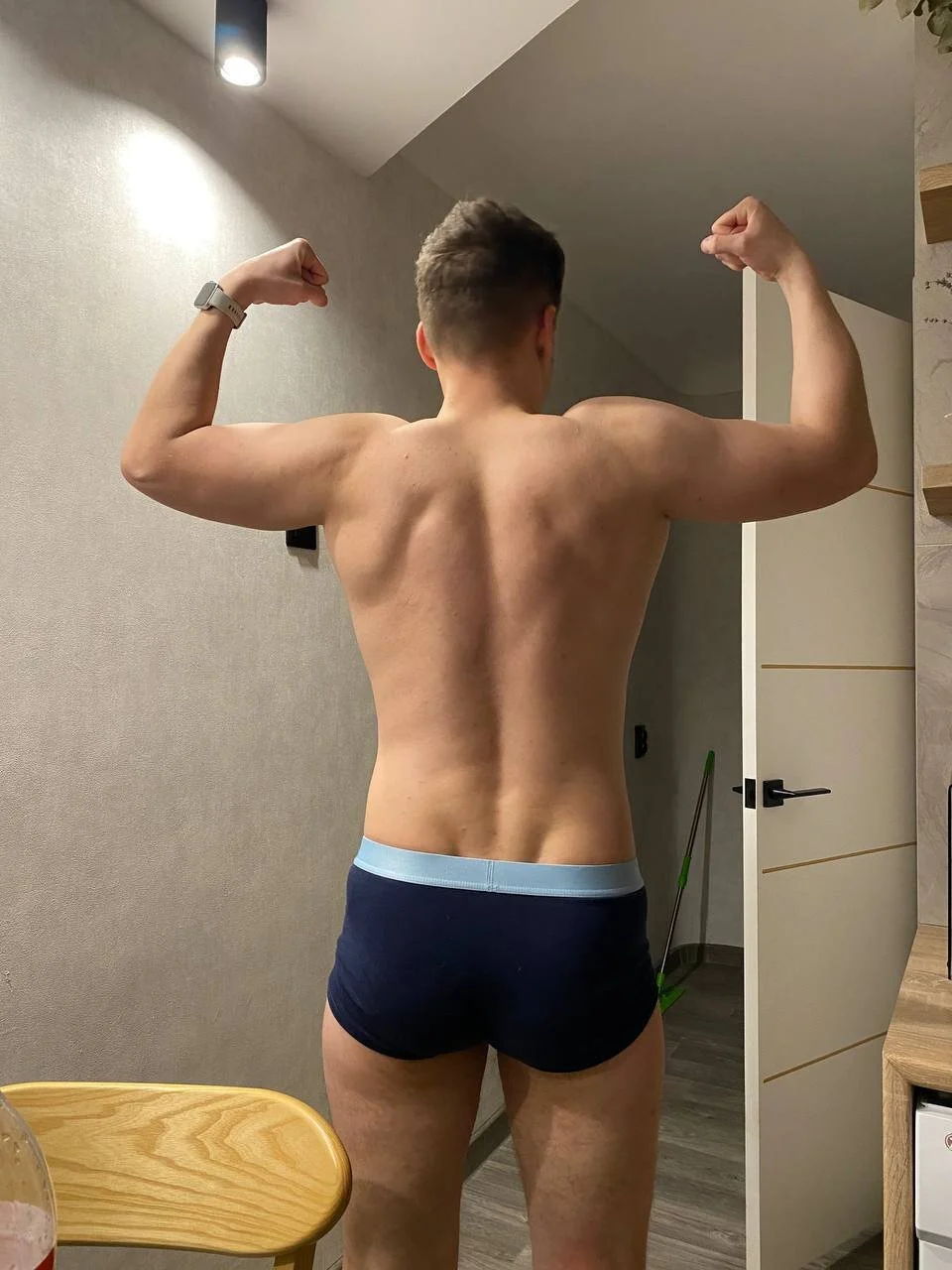 XXX Porn Photo of Nude TopArmiros 3