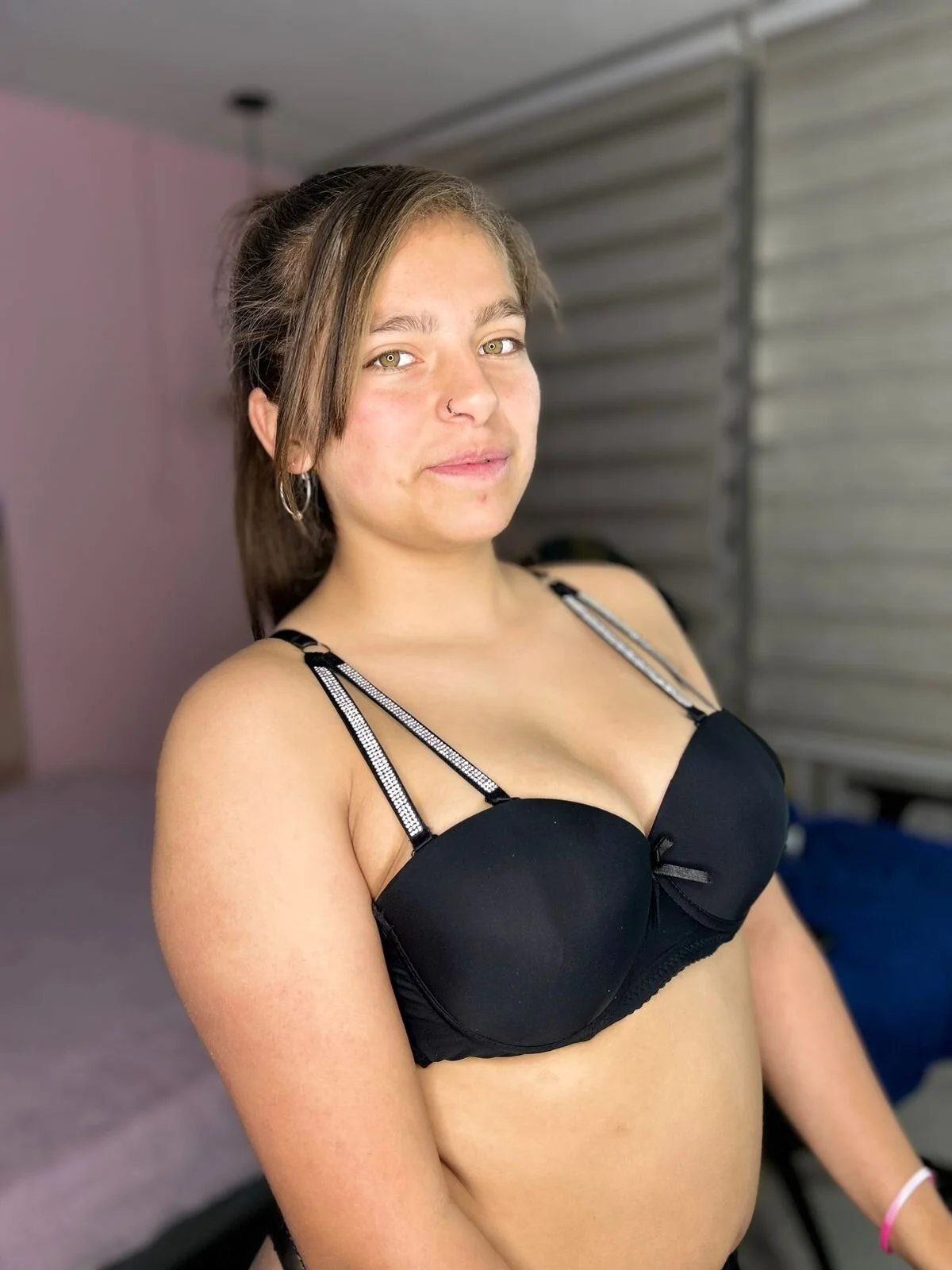 XXX Porn Photo of Nude Kitten_Cam 6