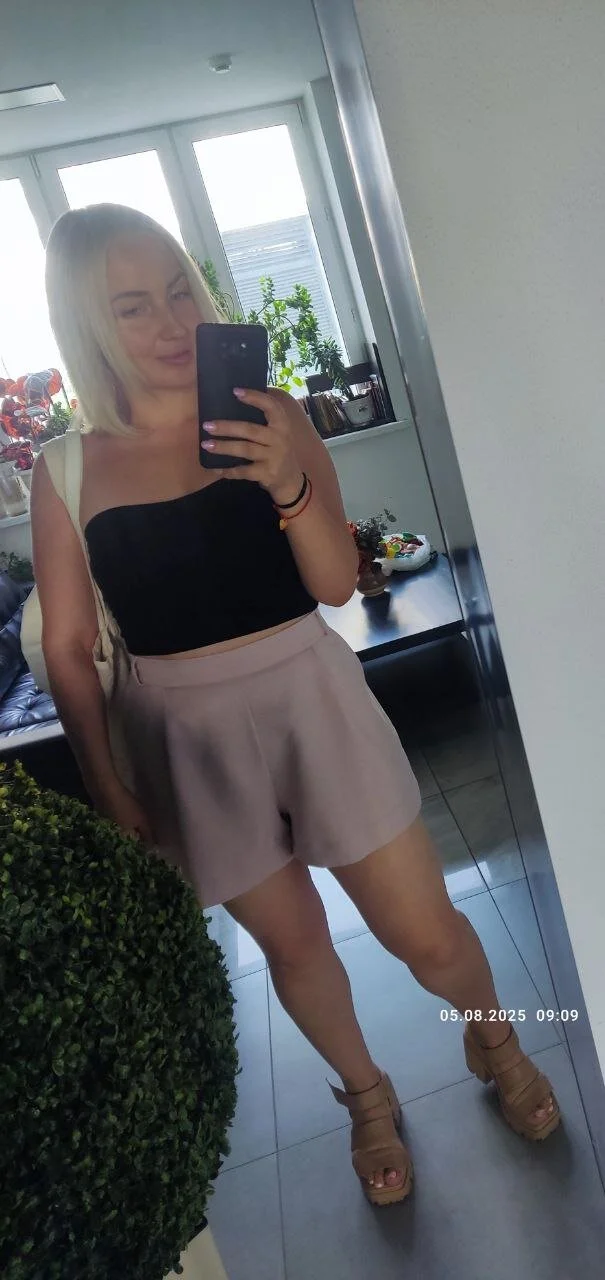 XXX Porn Photo of Nude MonikFoxi 40