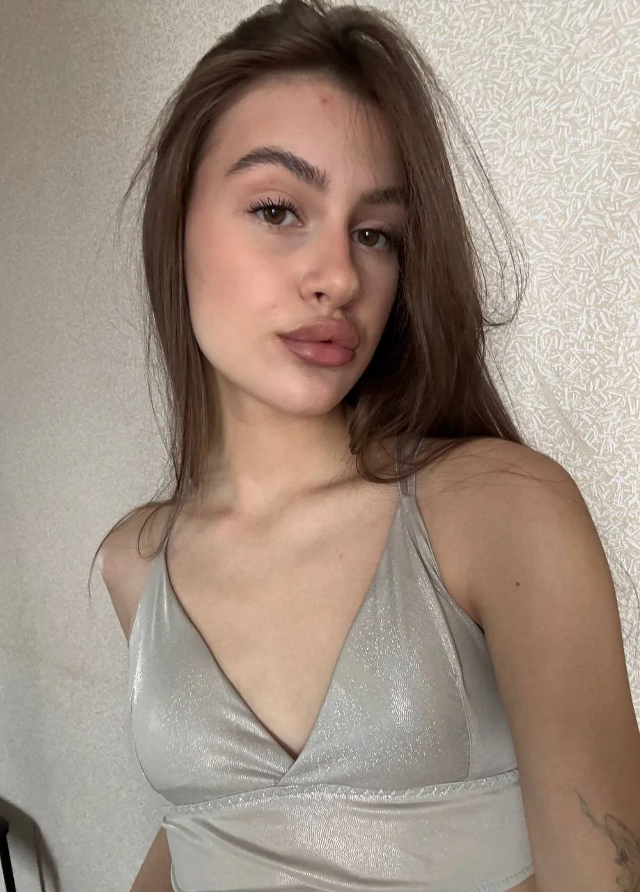 XXX Porn Photo of Nude LiseVener 29