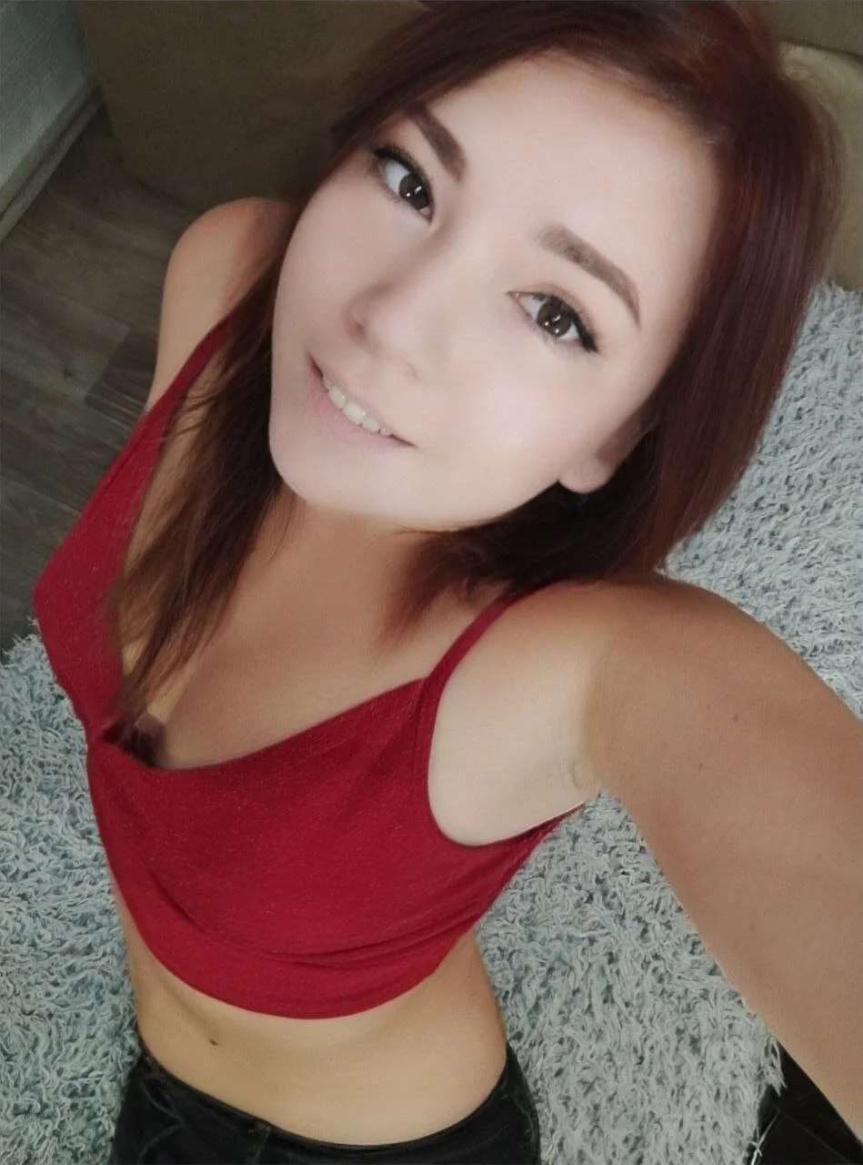 XXX Porn Photo of Nude NotYourDoll 4