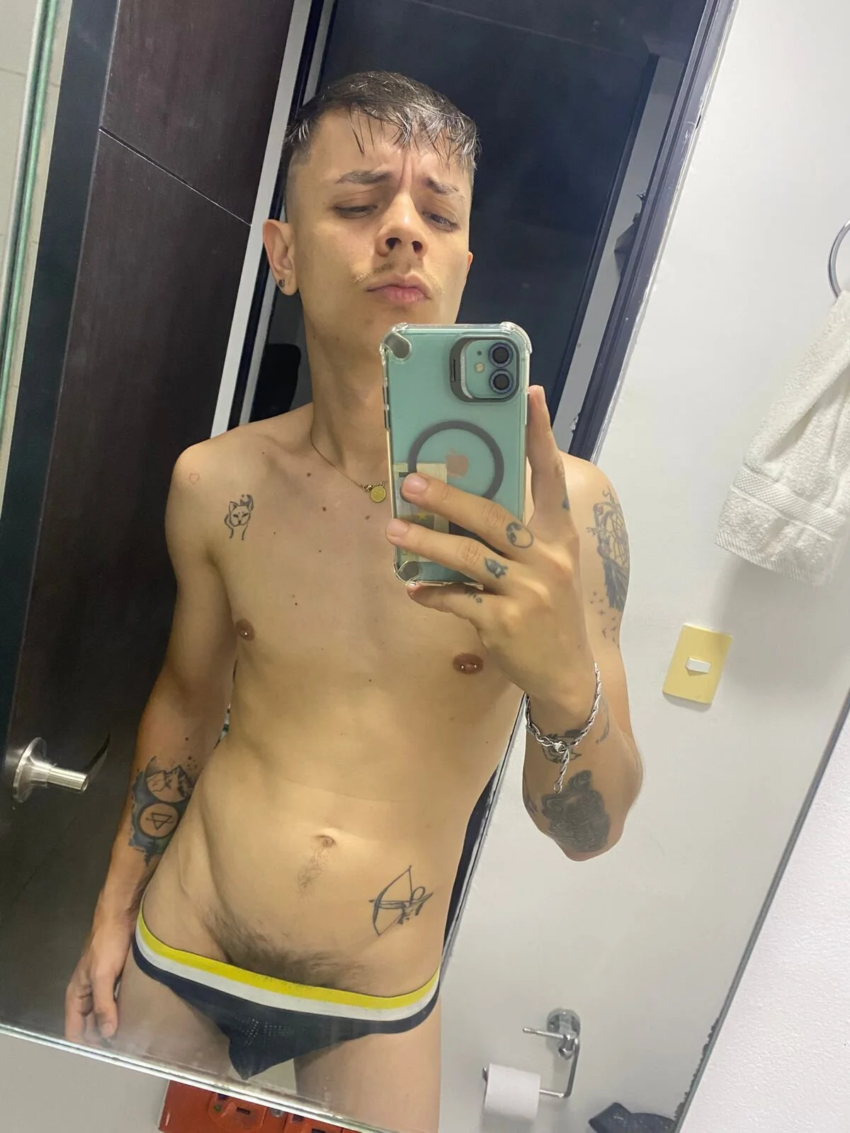 XXX Porn Photo of Nude PaleVibes 28