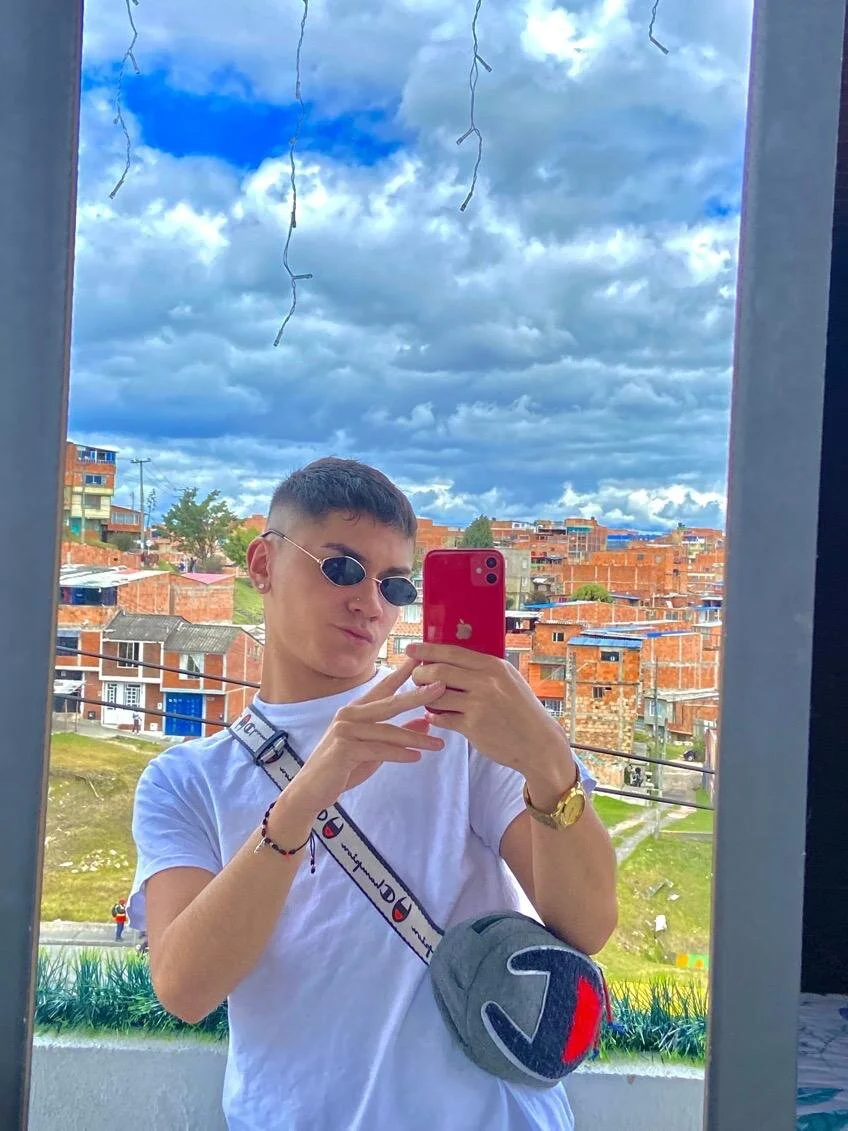 XXX Porn Photo of Nude mathias_18 4