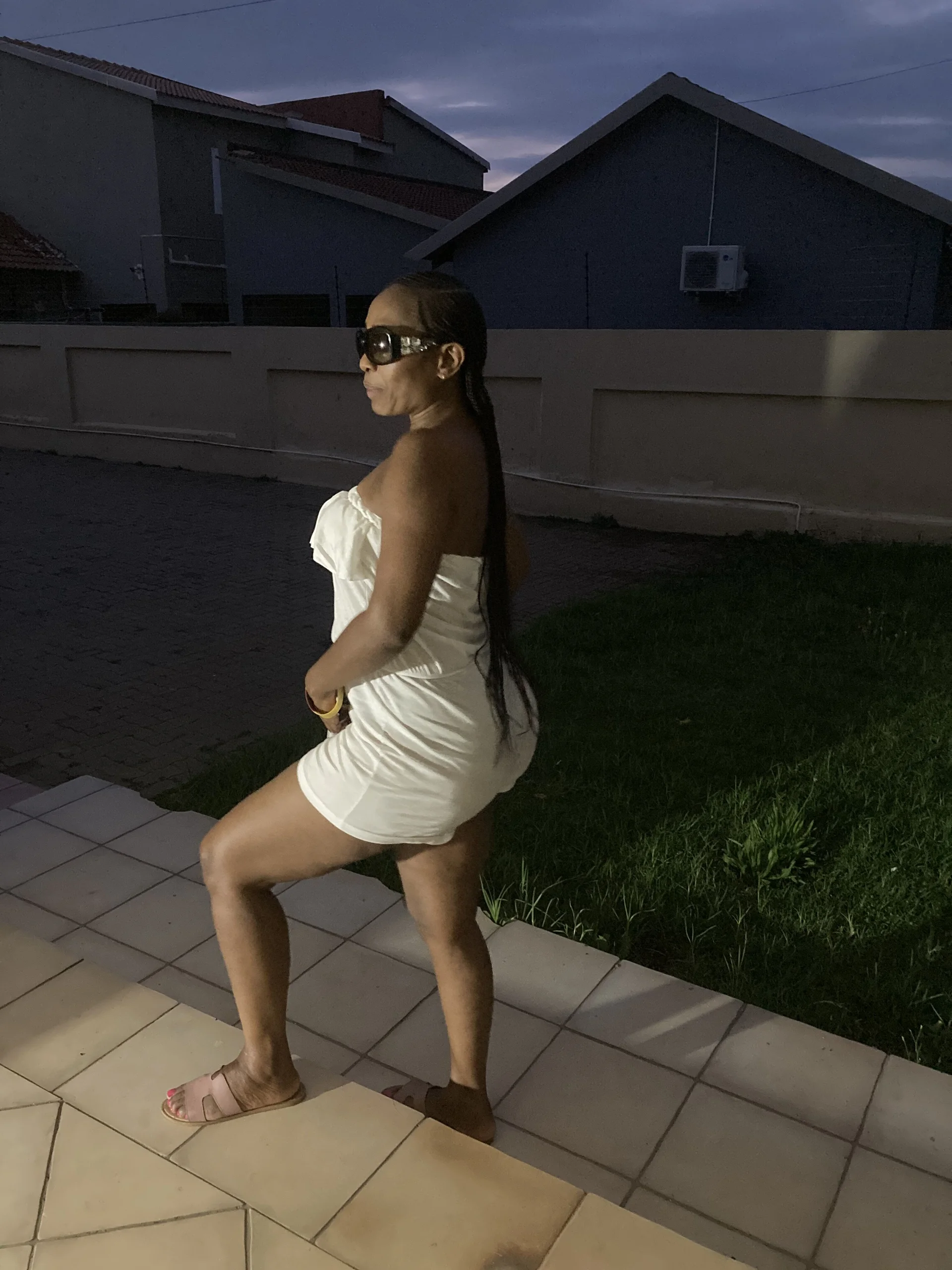 XXX Porn Photo of Nude teasernubian 5