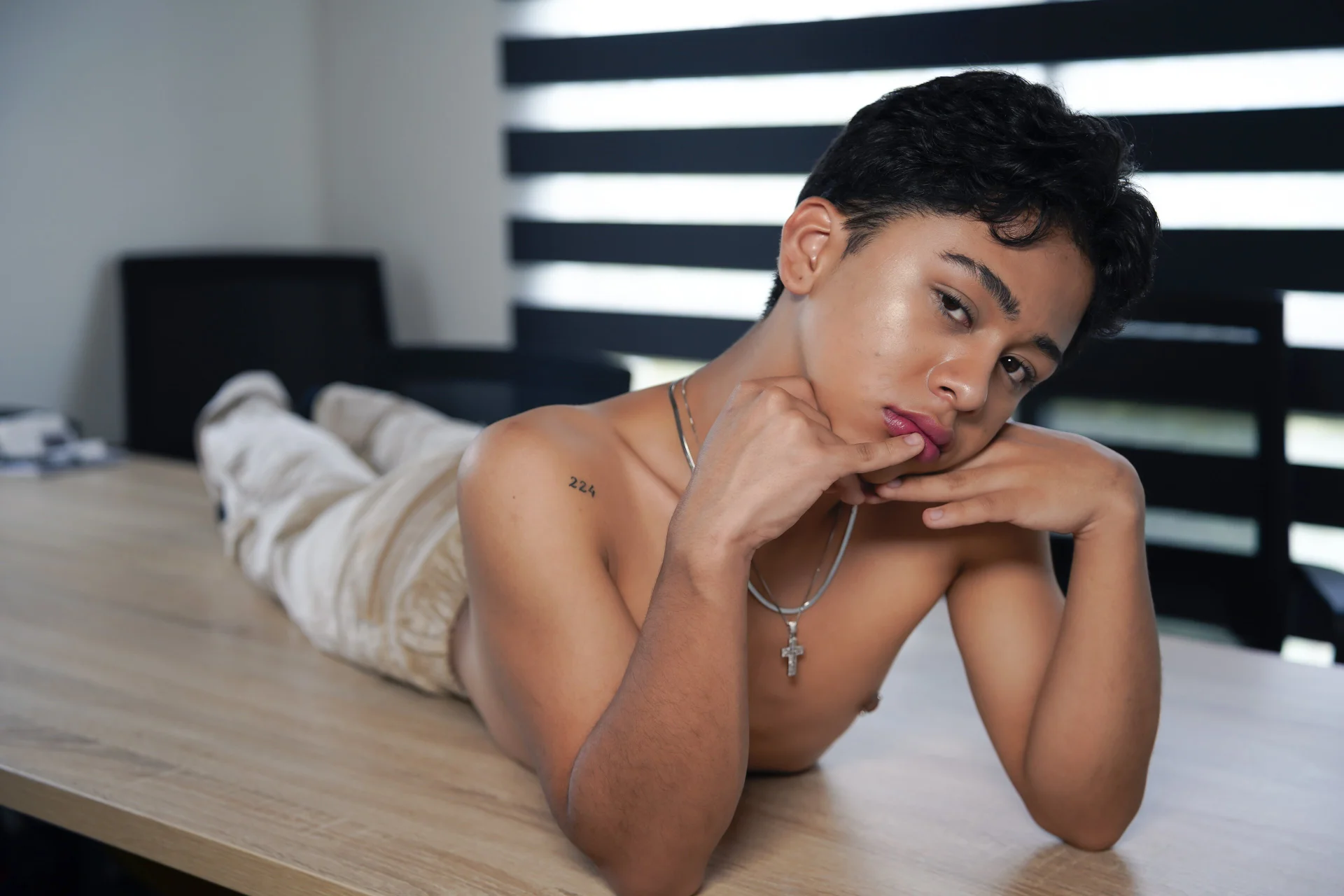 XXX Porn Photo of Nude Dante_bre 9