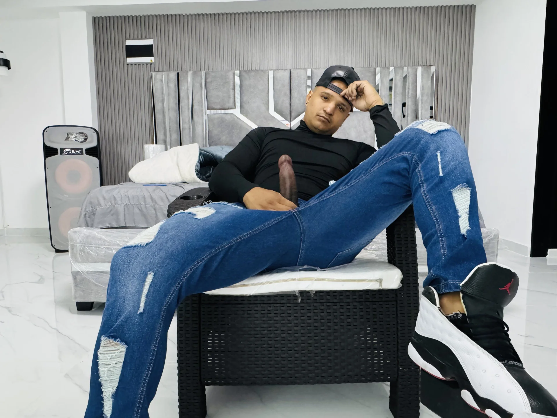 XXX Porn Photo of Nude master_leather 130