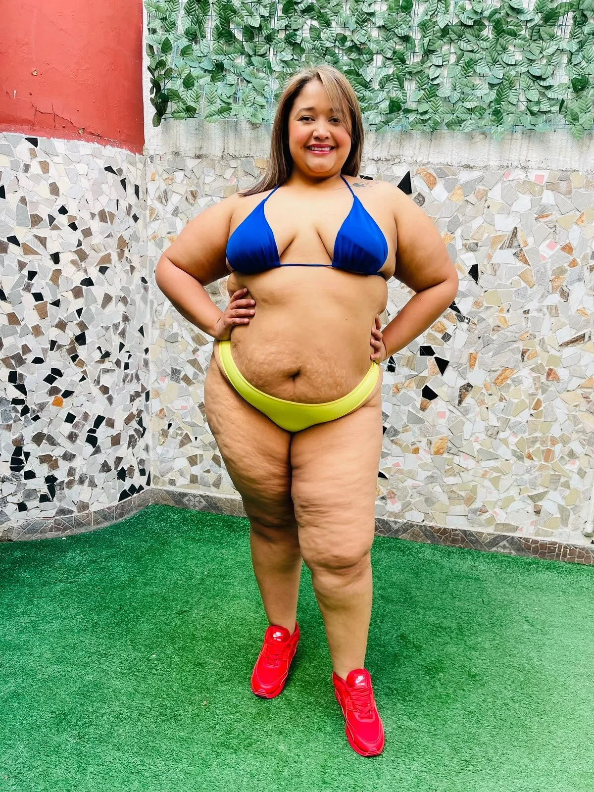 XXX Porn Photo of Nude BustyyJuicy_Rs 96