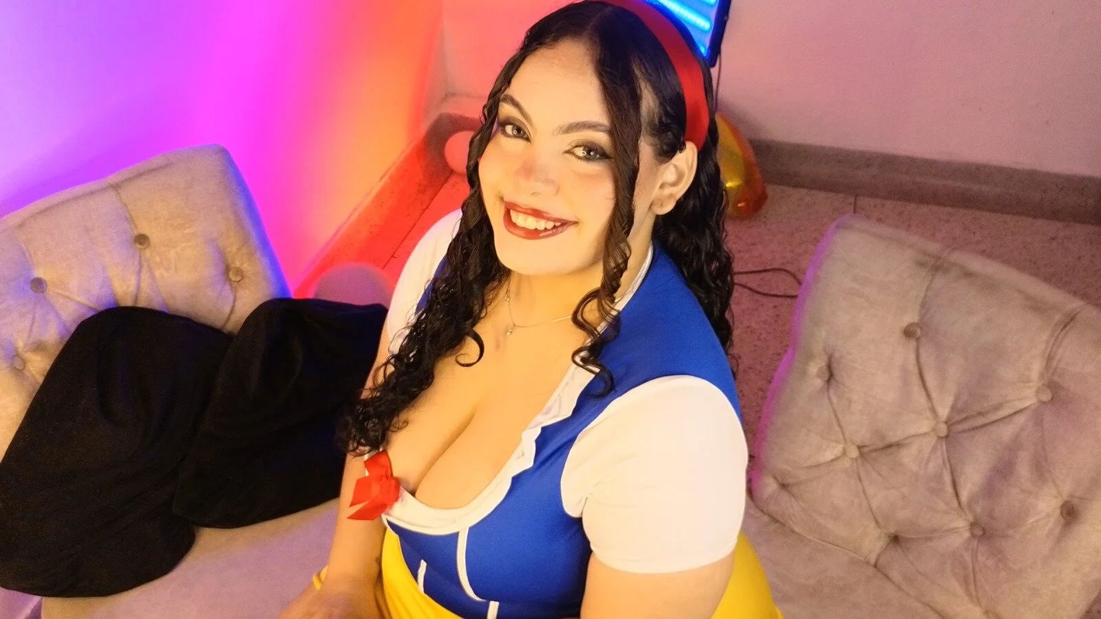XXX Porn Photo of Nude Blair_Curvy 6