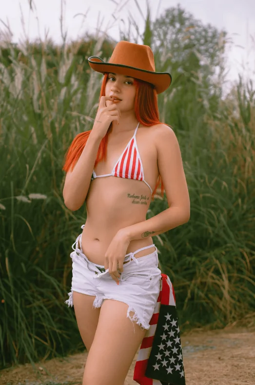 XXX Porn Photo of Nude AylinMillerxs 37