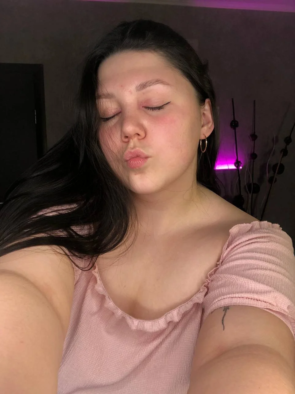 XXX Porn Photo of Nude Ruth_Oliver 12