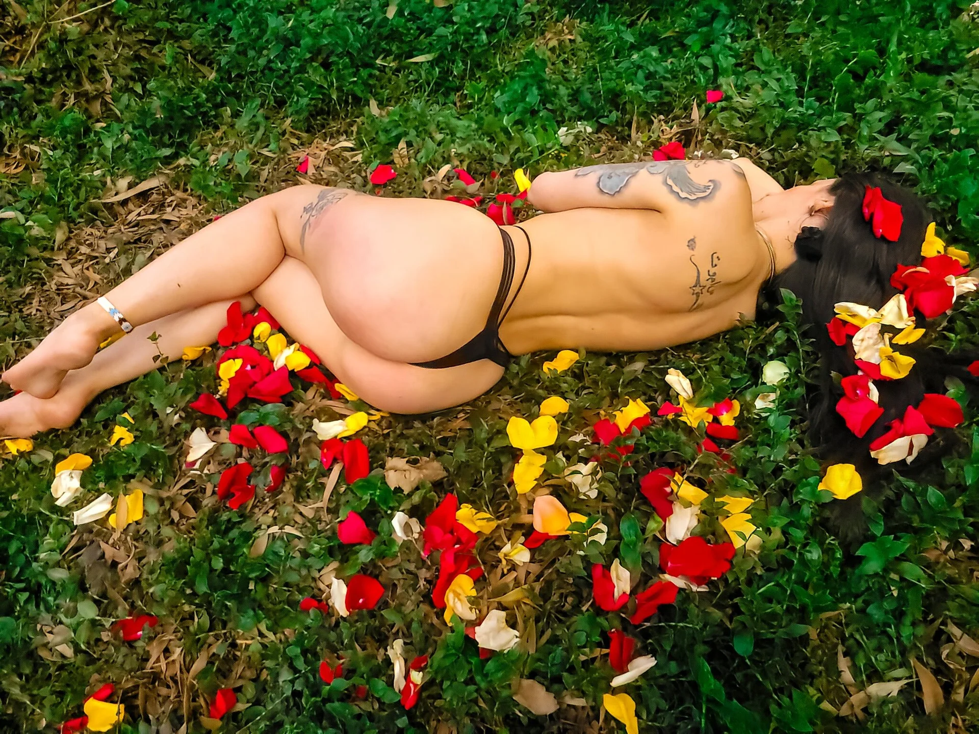 XXX Porn Photo of Nude ScarletKings 11