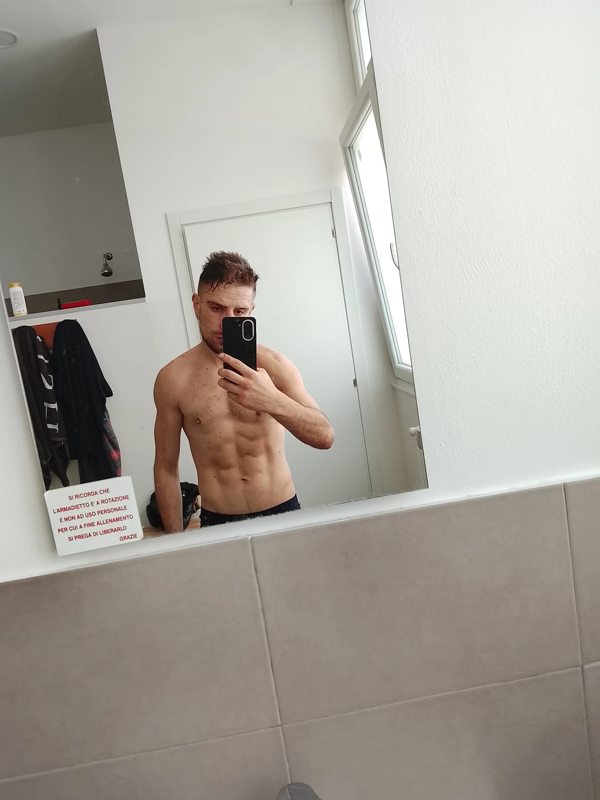 XXX Porn Photo of Nude Mcsimotoro 1