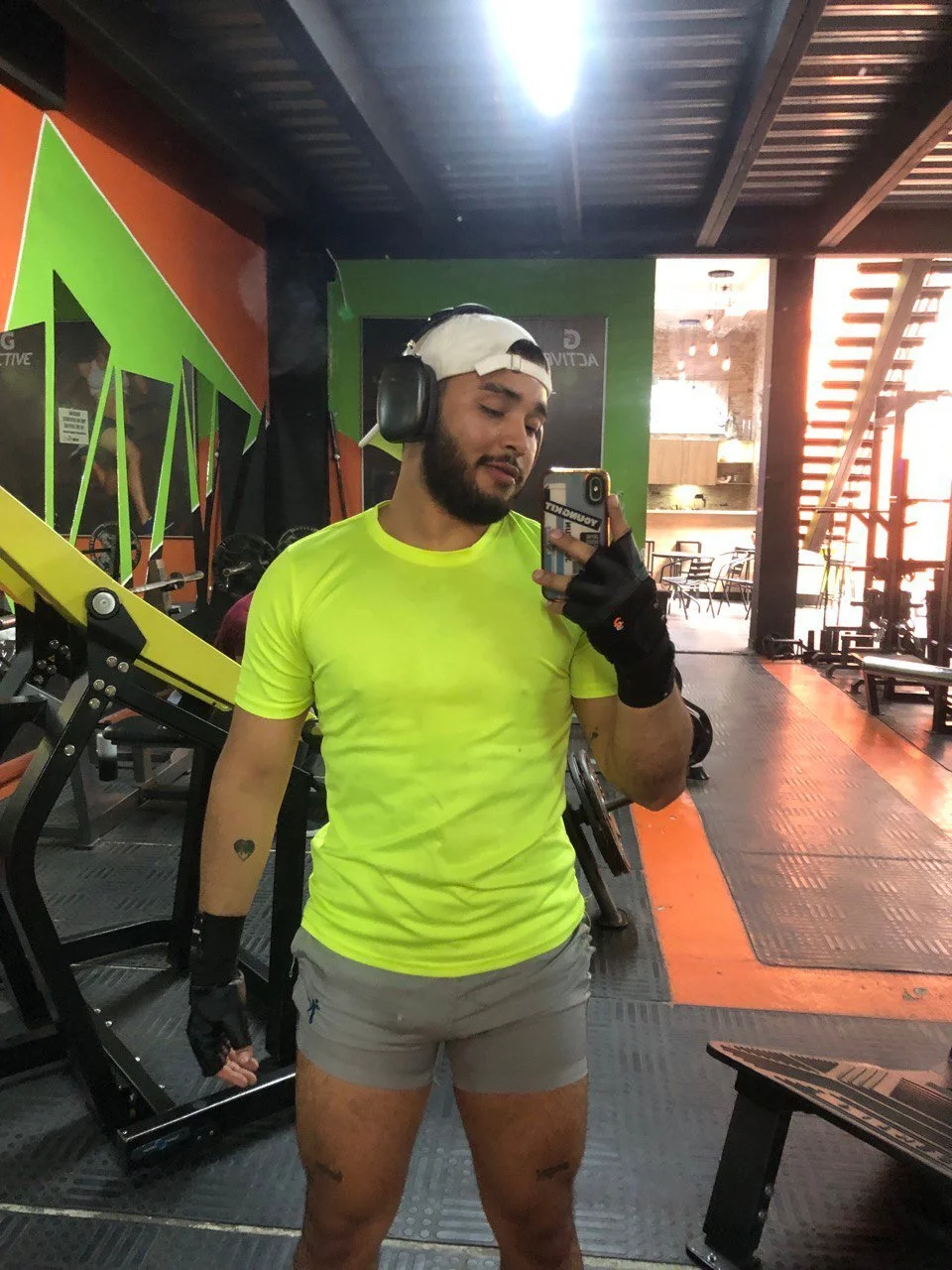 XXX Porn Photo of Nude AlanDaviss 21