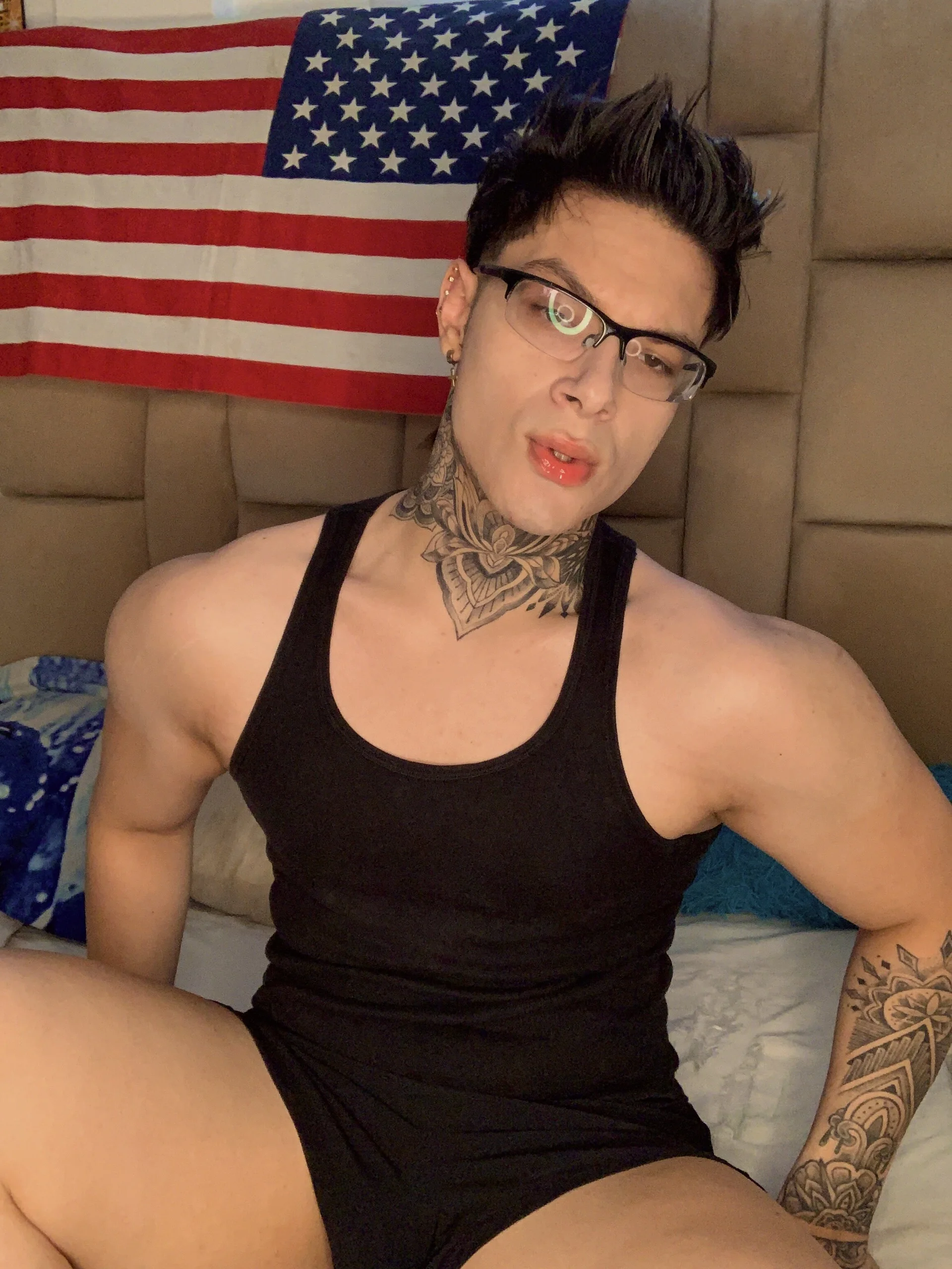 XXX Porn Photo of Nude DennisWalkerr 21