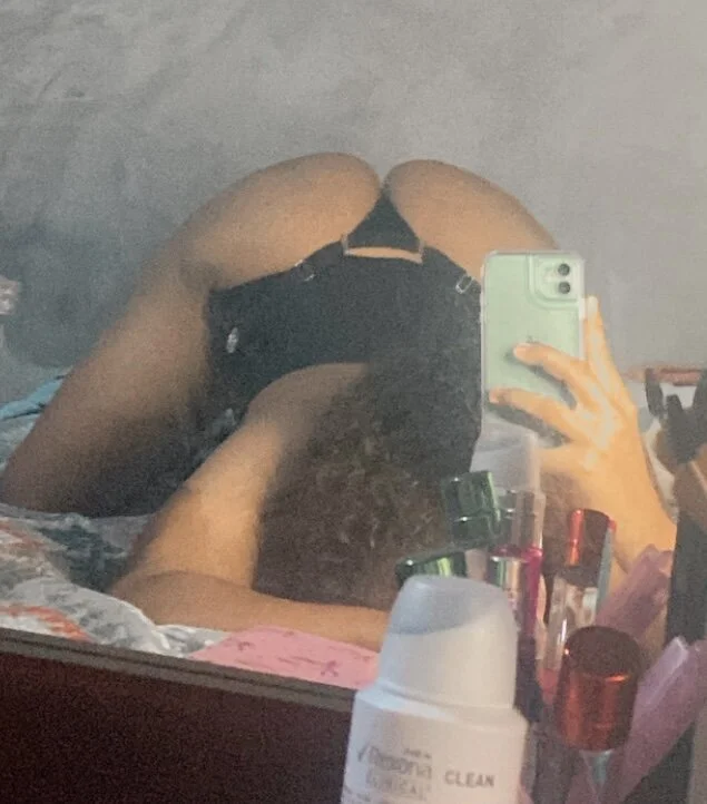 XXX Porn Photo of Nude Iam_FernandaH 19