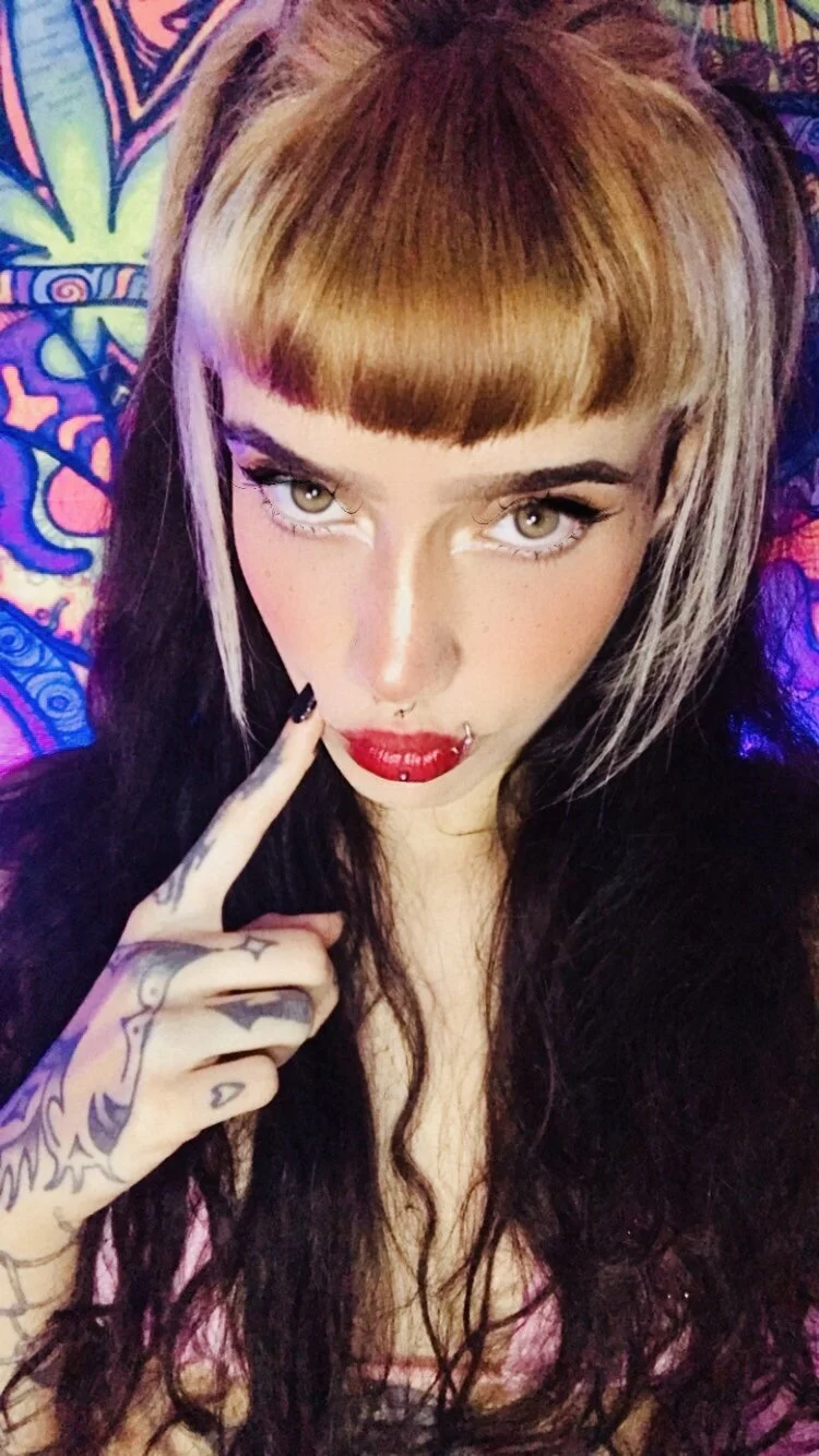XXX Porn Photo of Nude Statseed 98